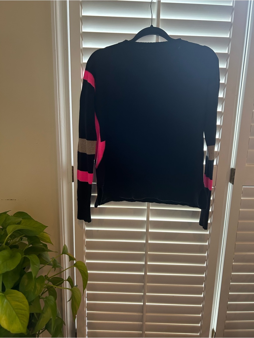 Lisa Todd Black Crewneck Sweater with Pink and Tan Arrow Motif - Picture 2 of 9